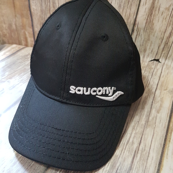 Saucony Other - Saucony Superflex Cap